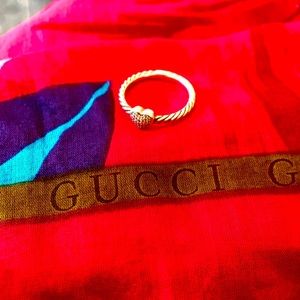 Diamond ring. David Yurman pareve setting, many diamonds in the heart, size 7